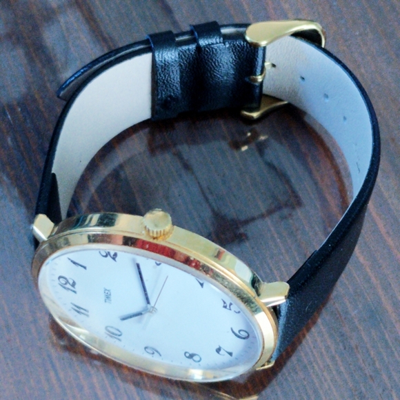 Timex Statement Watch - Picture 2 of 5